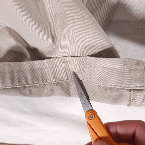 Nautica Classic Fit The Deck Pant Straight Leg Khaki Pants 38x30 RUNS SMALL - Picture 9 of 16